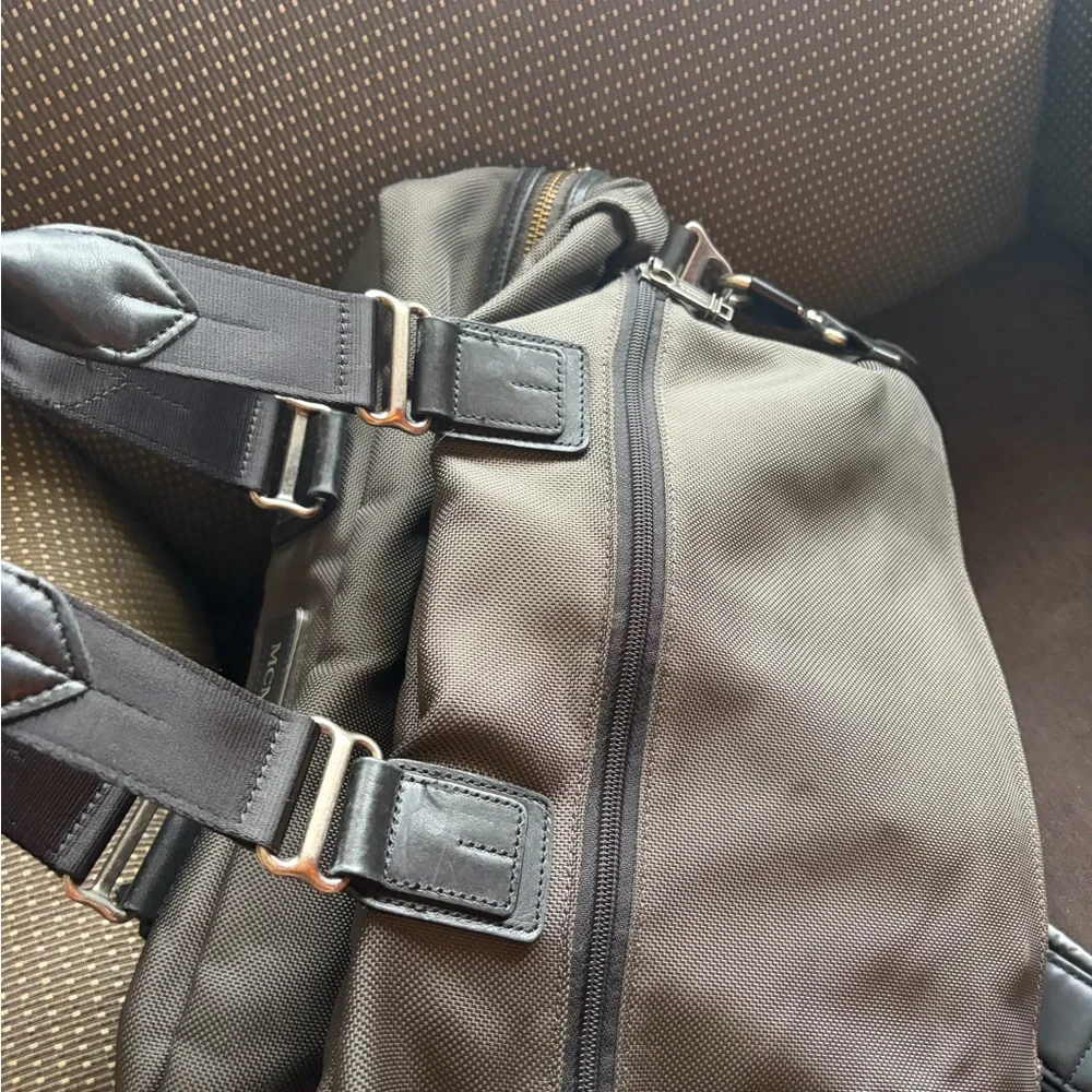 Tumi spacious duffel